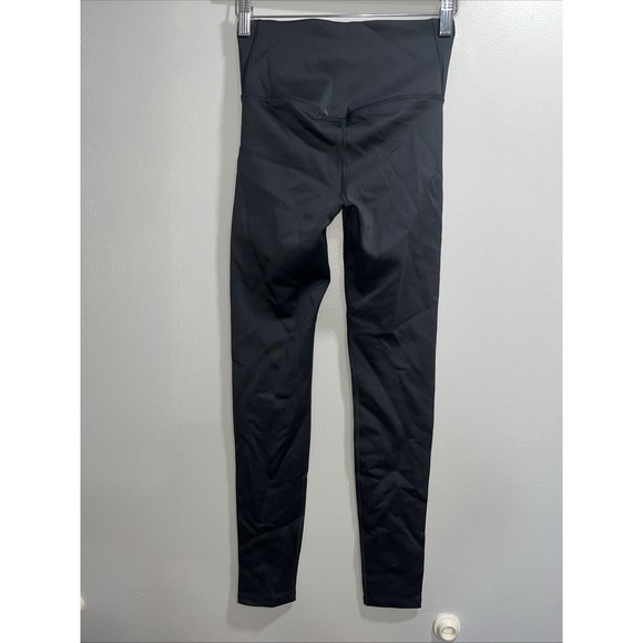 NWT Under Armour‎ Womens Coldgear Compression Leggings XS New Black Hi-rise - Picture 1 of 8